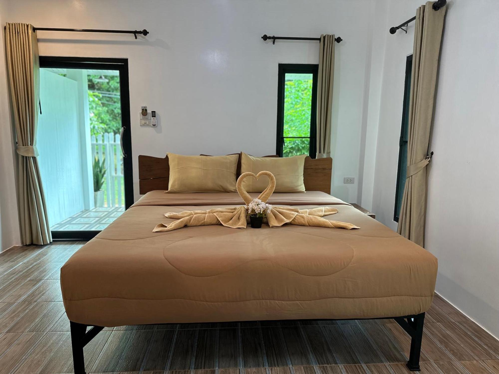 Hanoii House Koh Mak Exteriör bild